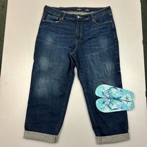 Old Navy High Rise O.G. Loose Secret Smooth Pockets Jeans - 18